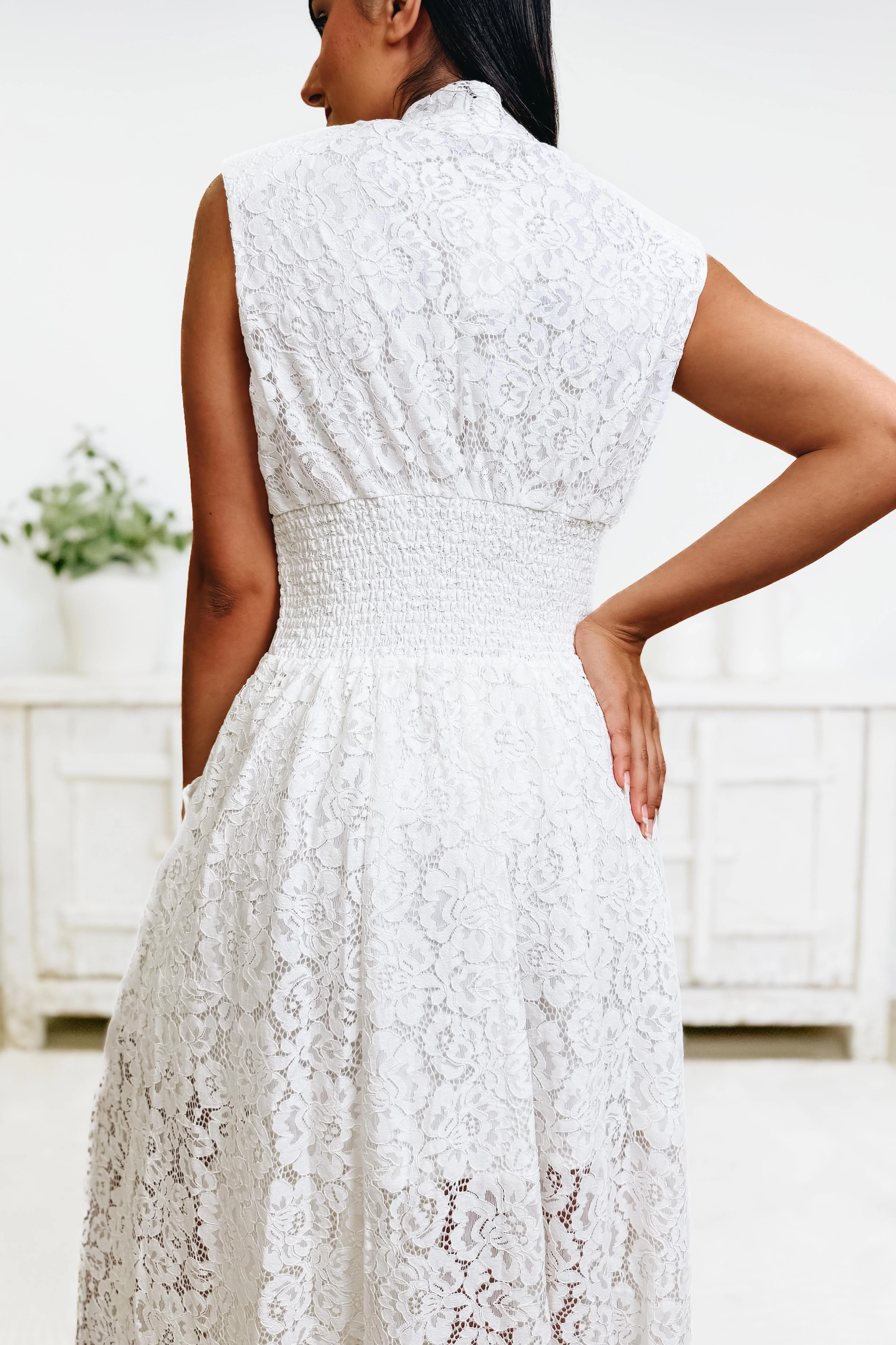 Vivienne Lace Dress - Image 2