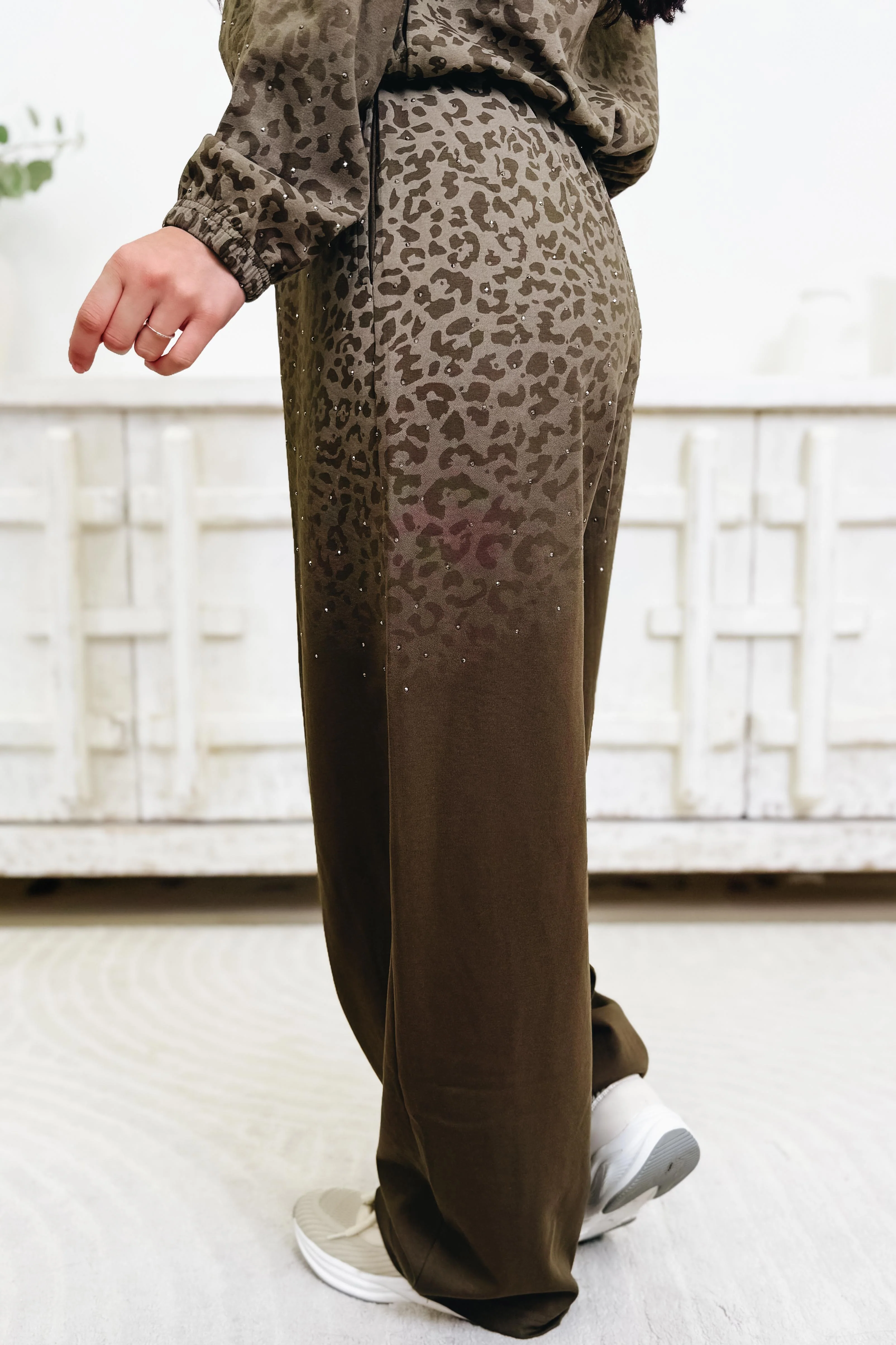 Bold & Cozy Leopard Joggers - 2 Colors! - Image 5