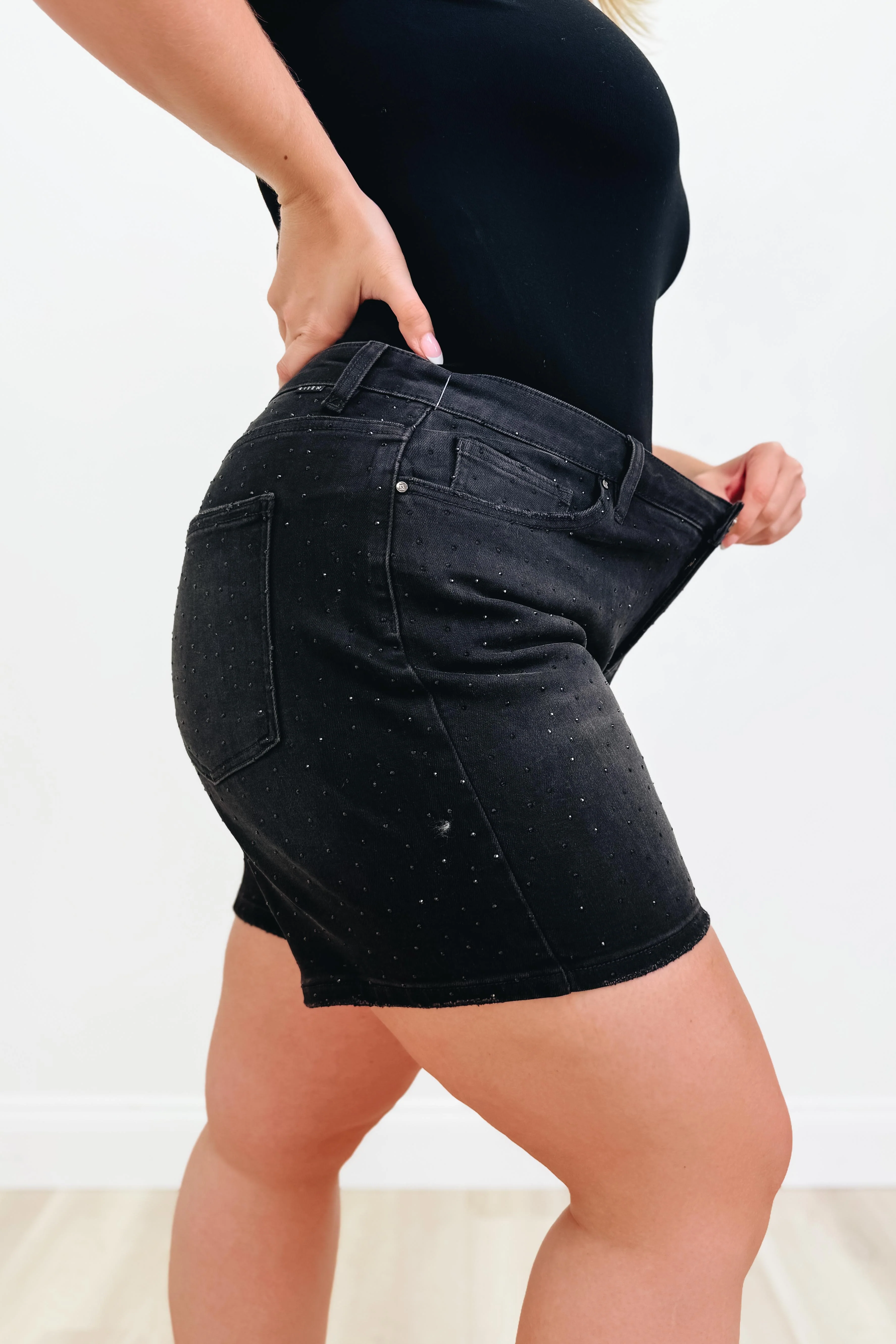 Diamond Dream By Denim BAR - Denim Shorts - Black - Image 7