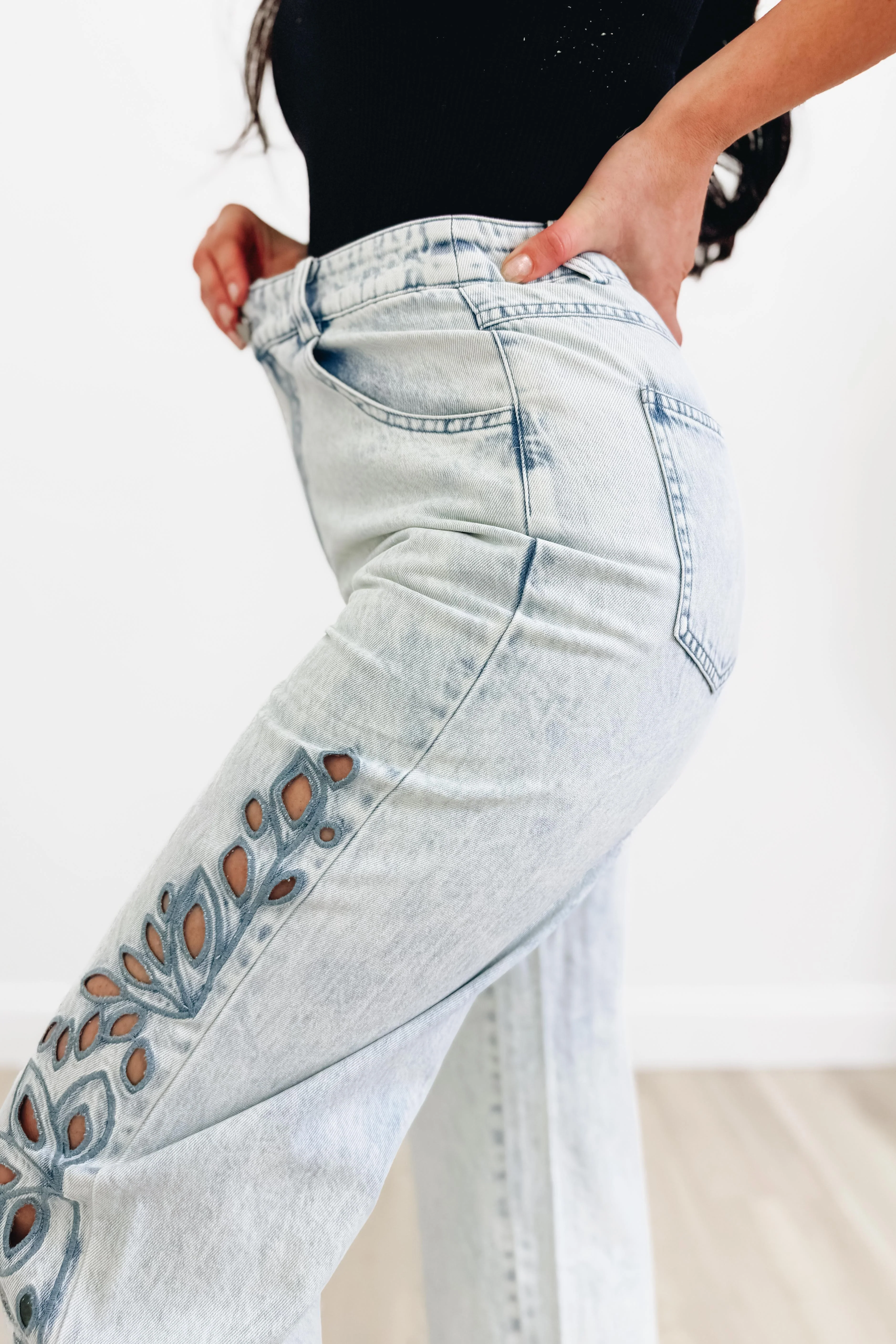 Greater Plan By Mystree - Floral Straight Leg Jeans - 2 Colors! - Image 9