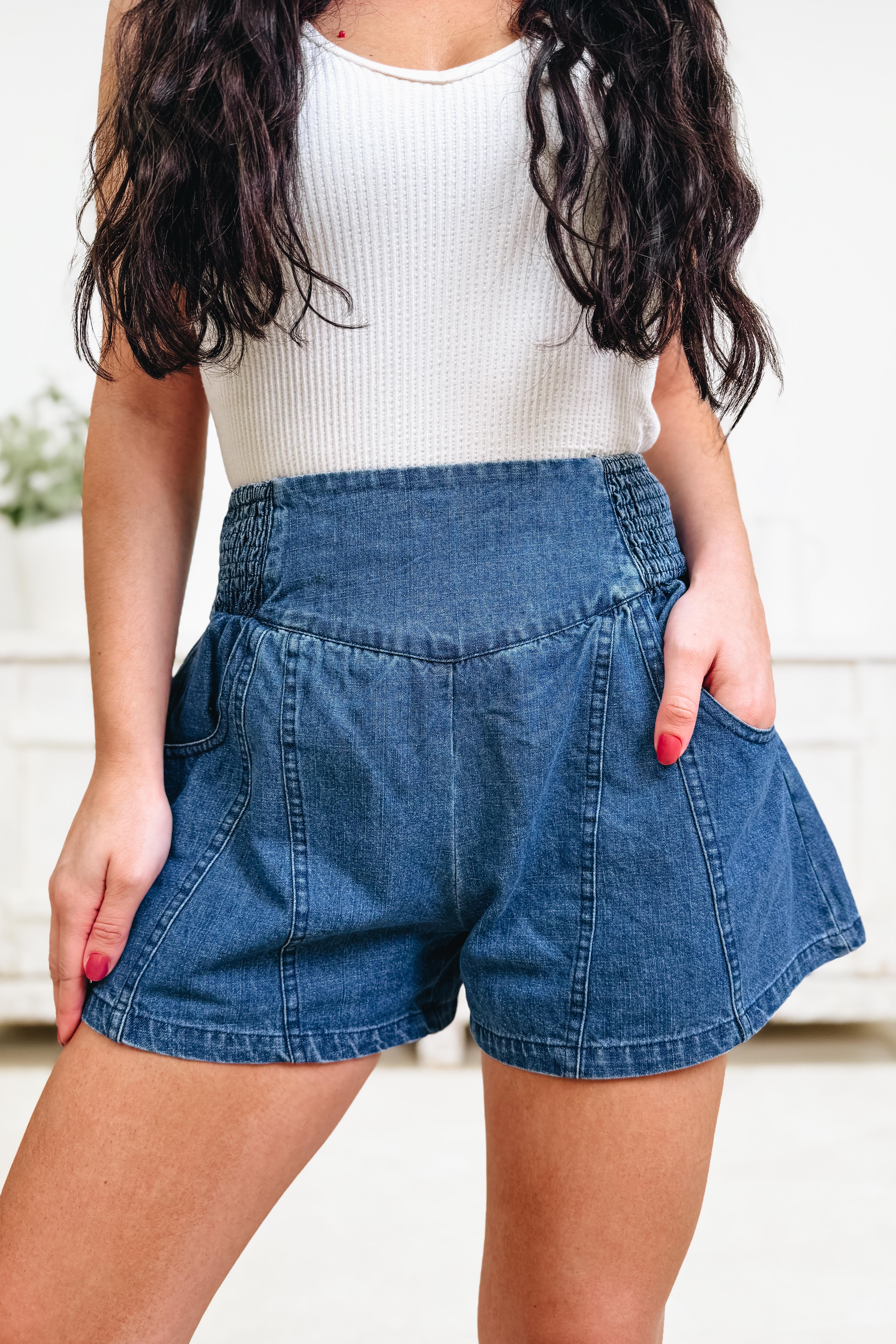 Light & Lovely Denim Shorts - 2 Colors! - Image 4