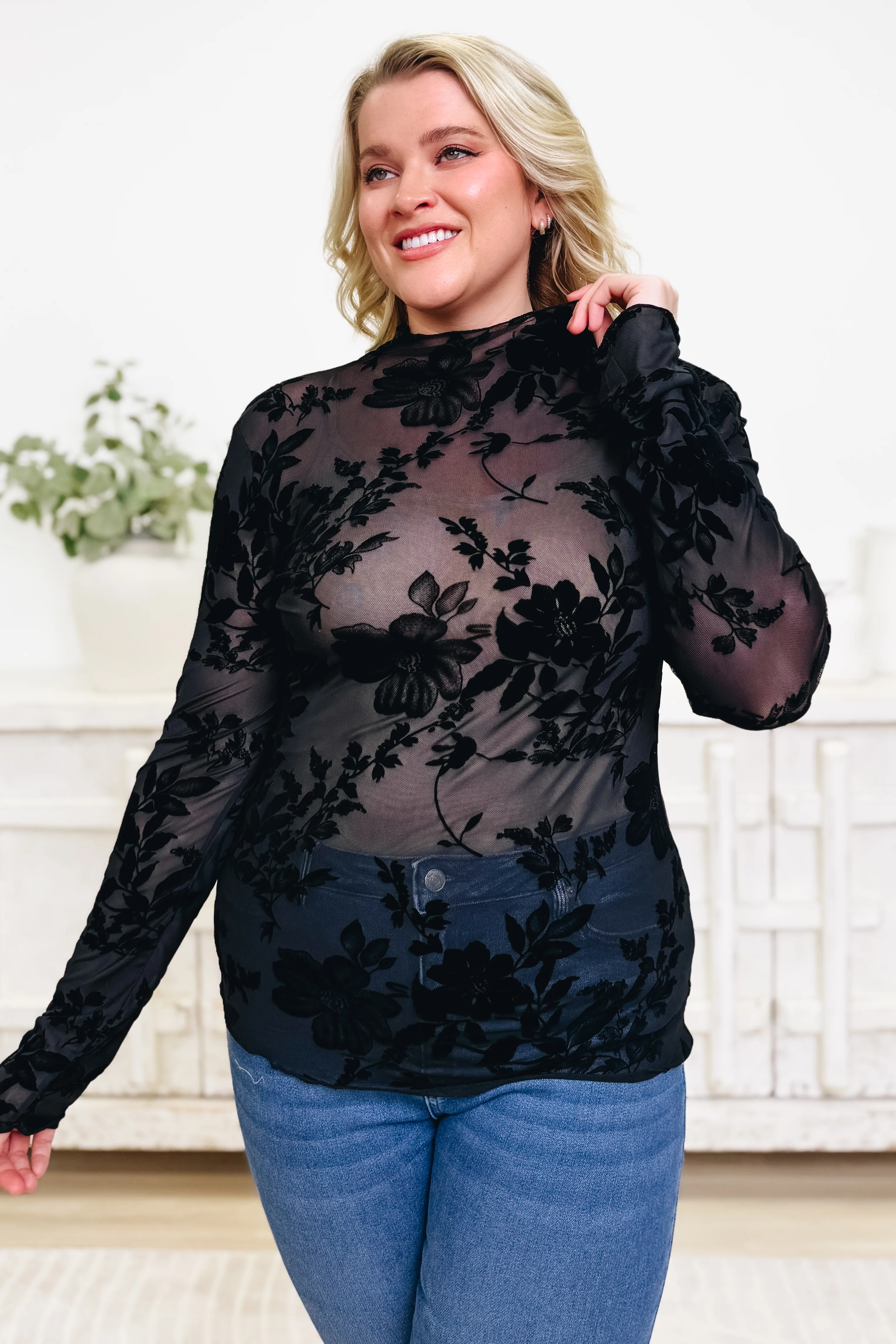 Sheering Blooms Top - 2 Colors! - Image 3