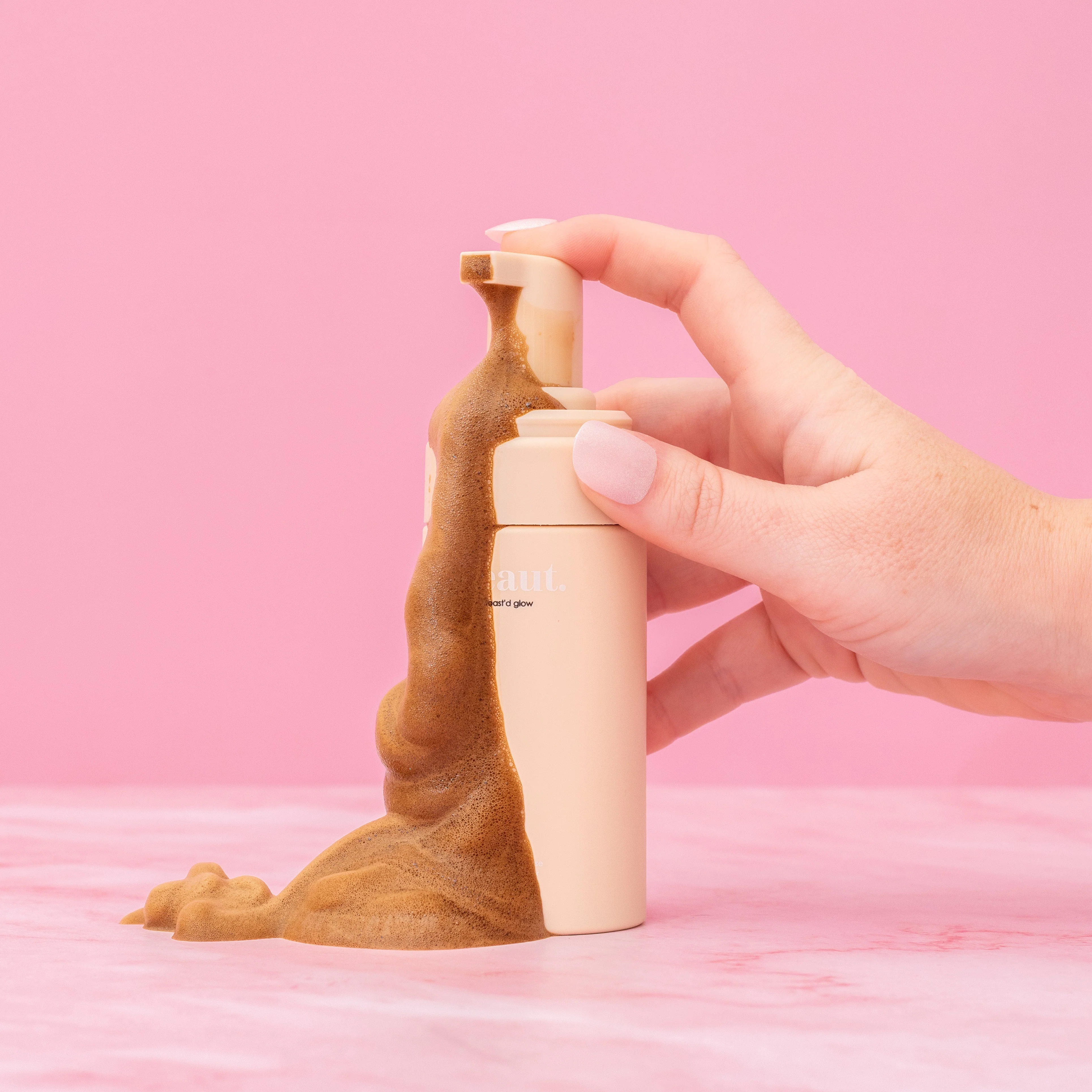 Beaut Toast'd Glow + Mitt - Image 4