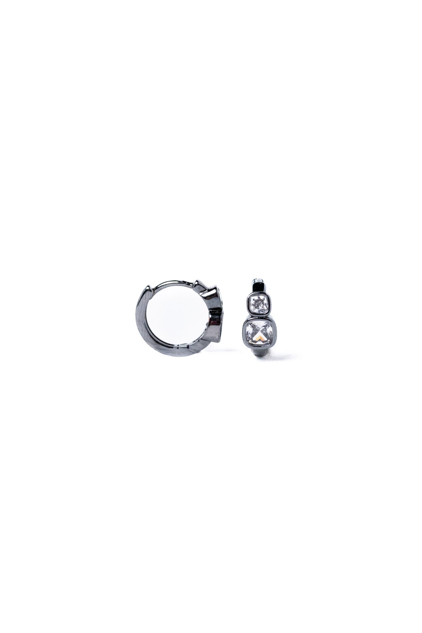 Veyra Earrings - Gunmetal